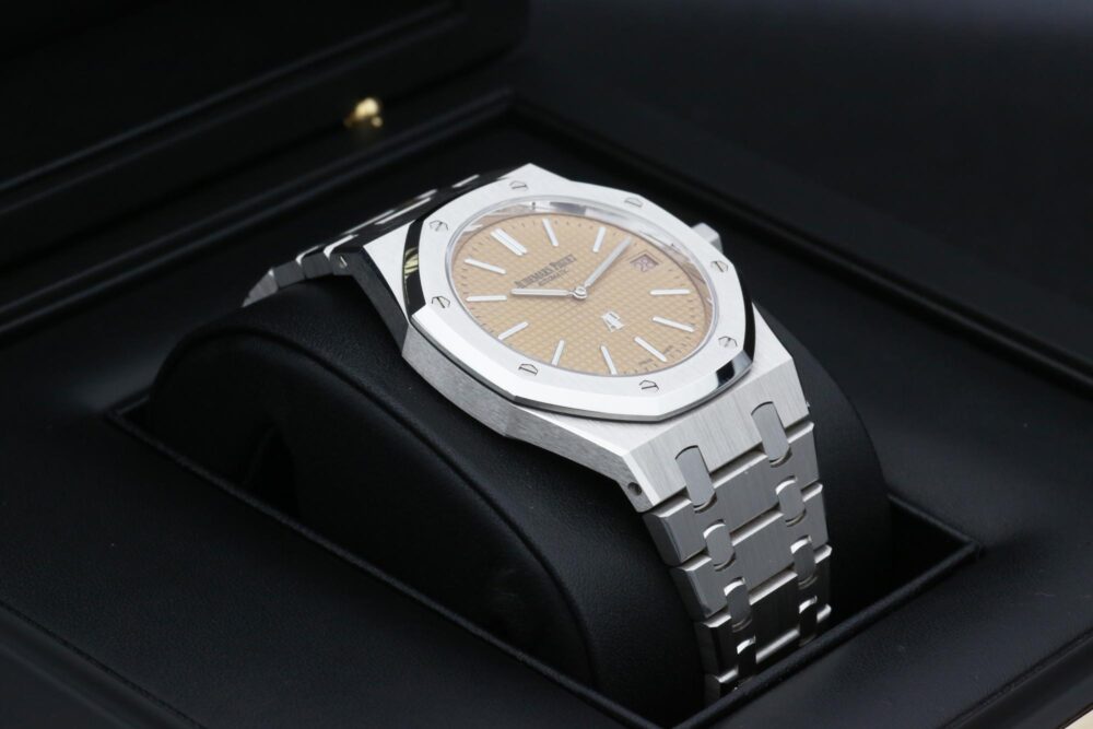audemars piquet 15202BC - Image 5