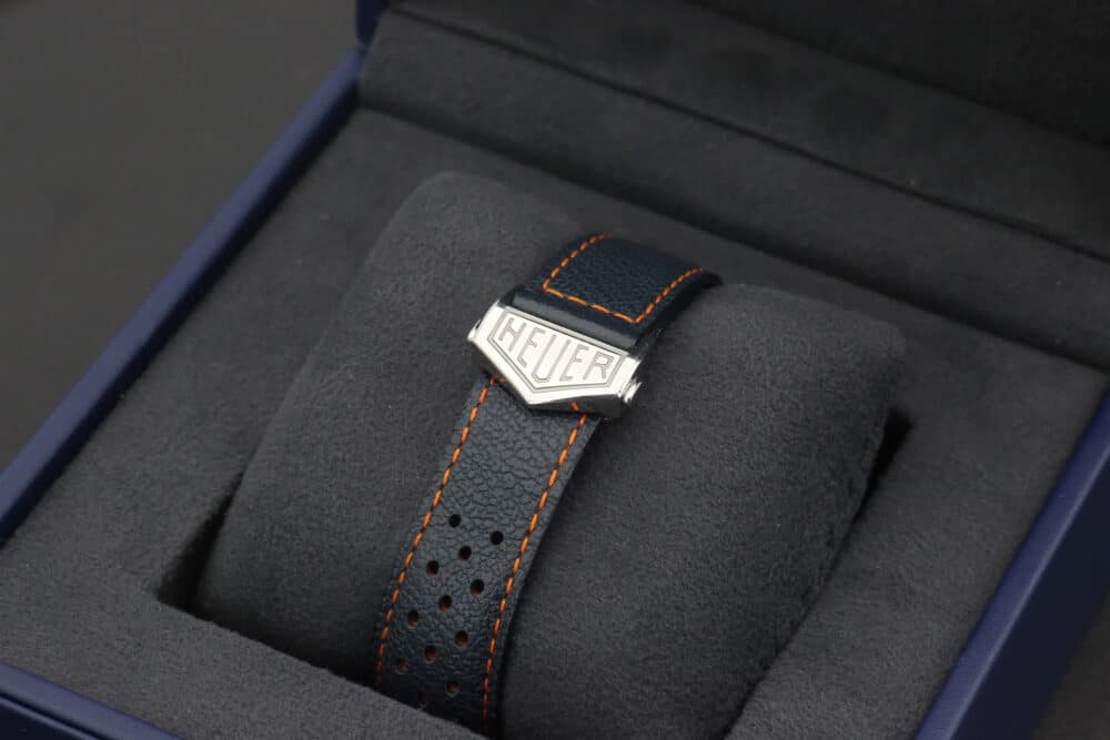 Tag Heuer CAW211R - Image 4