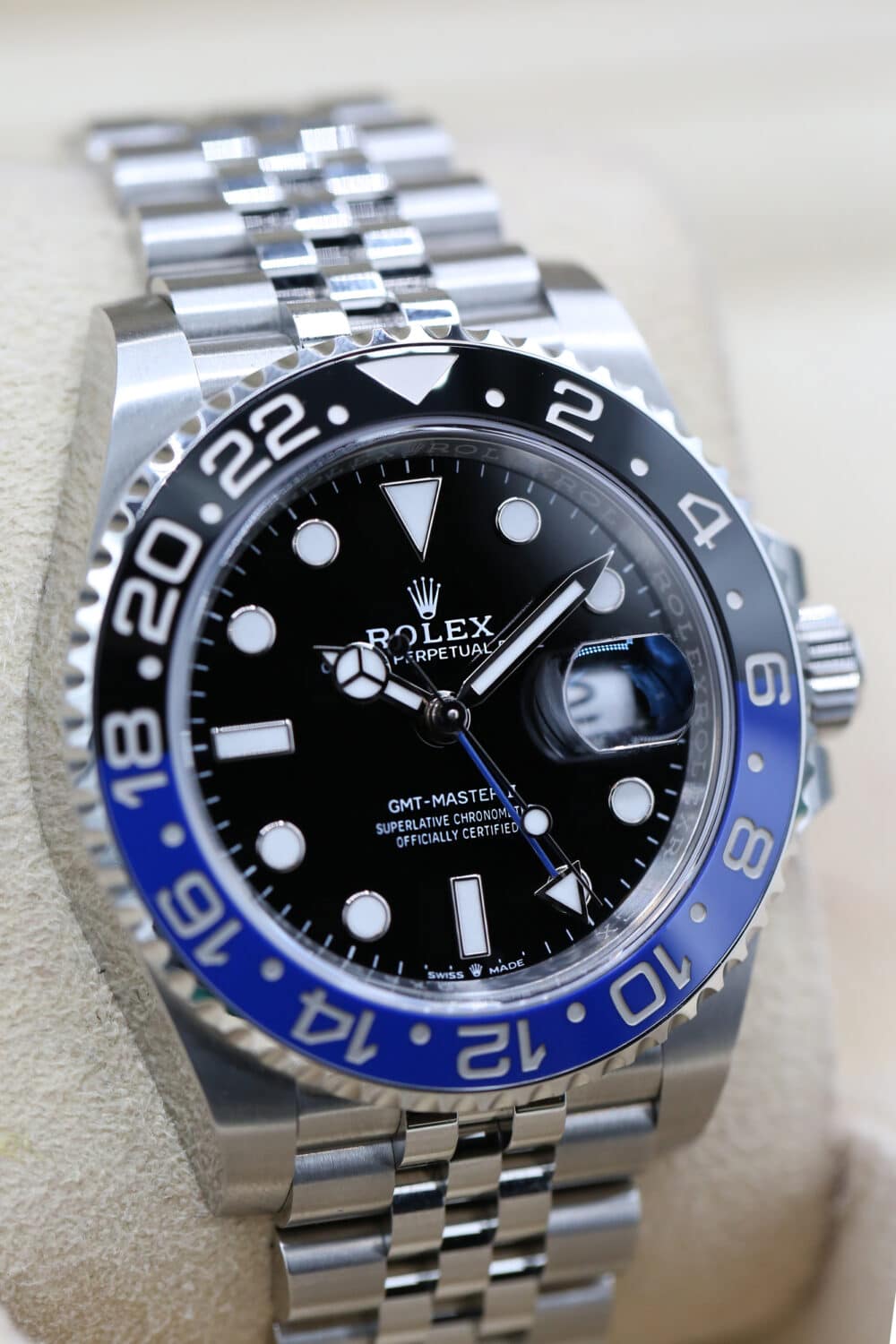 Rolex 126710BLNR Black GMT-MASTER II 40mm 2024 - Image 2