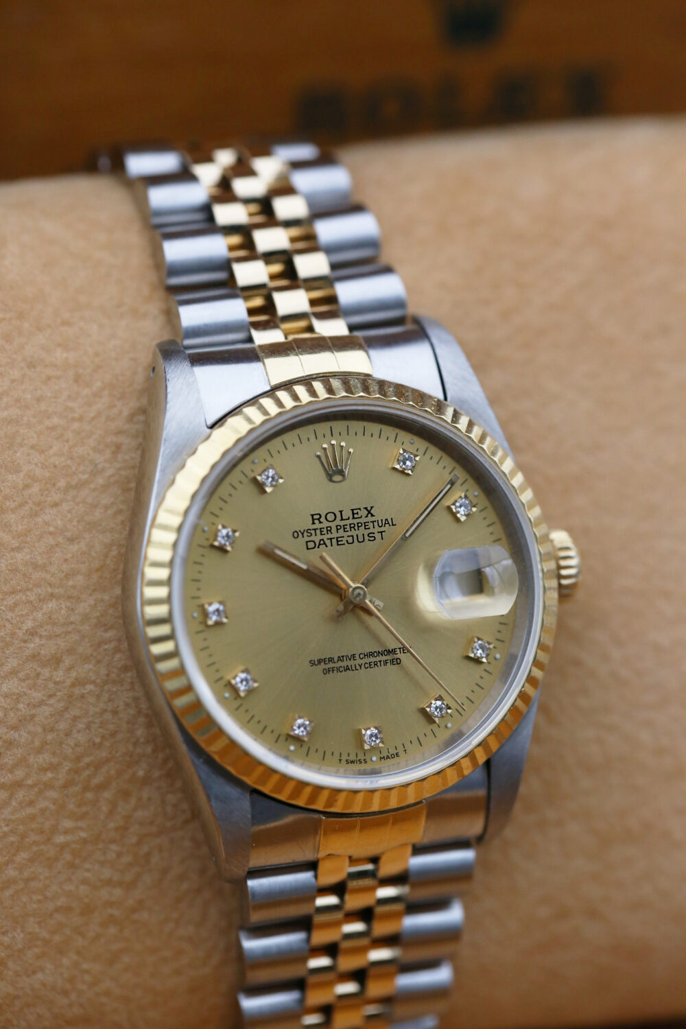 Rolex Datejust Champagne Diamond Dial 16233 36mm 1988 - Image 2