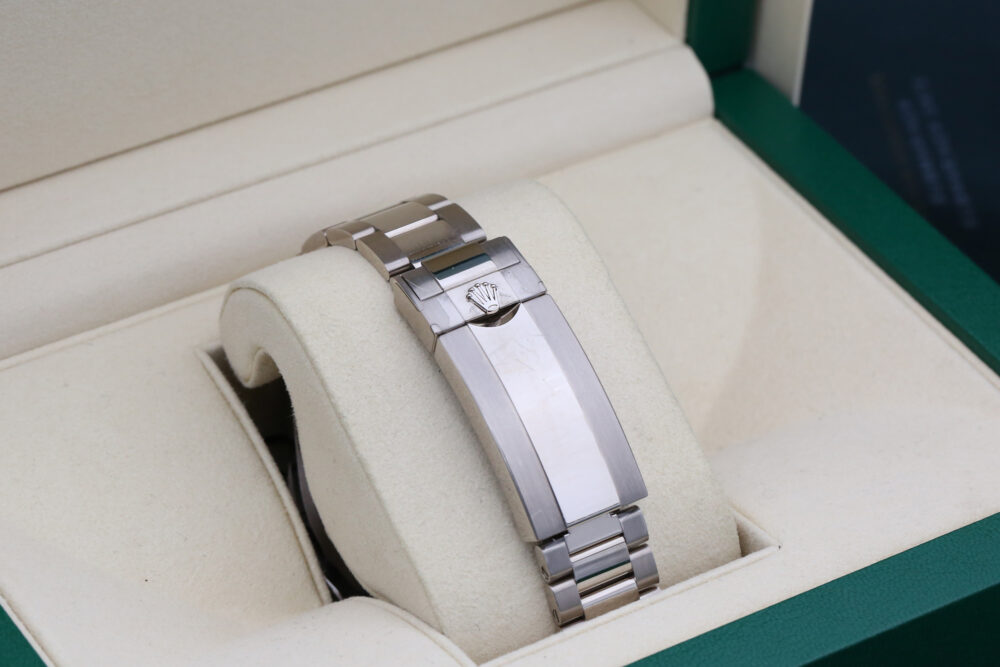 Rolex 126619LB Black SUBMARINER 41mm 2024 - Image 8