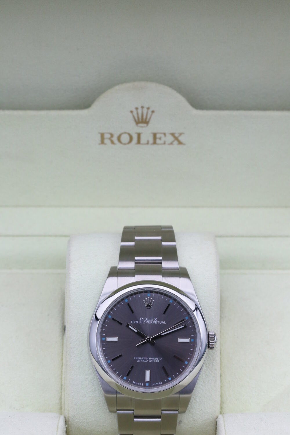 Rolex 114300 Rhodium OYSTER PERPETUAL 39mm 2018 - Image 4