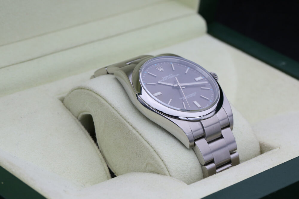 Rolex 114300 Rhodium OYSTER PERPETUAL 39mm 2018 - Image 7