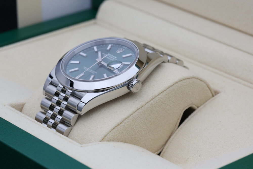 Rolex 126300 Green DATEJUST 41mm 2024 - Image 6
