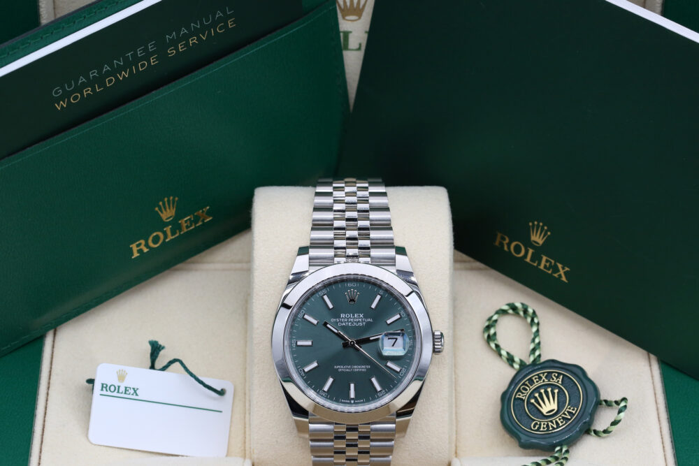 Rolex 126300 Green DATEJUST 41mm 2024 - Image 5