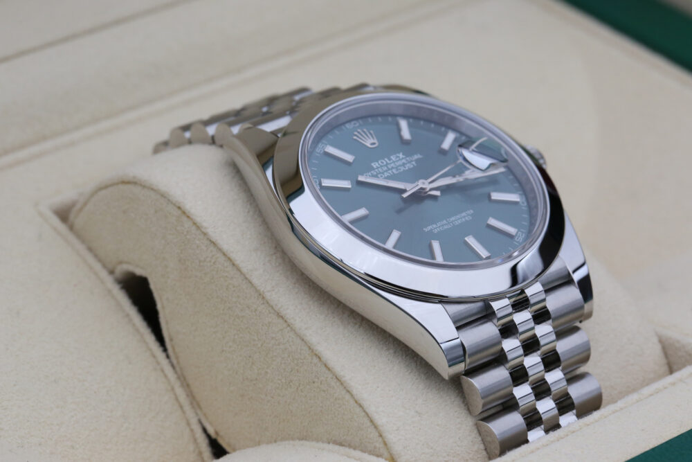 Rolex 126300 Green DATEJUST 41mm 2024 - Image 7