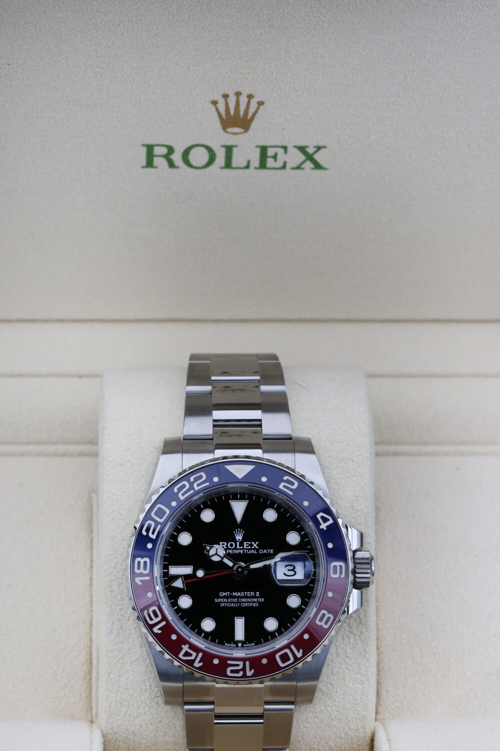 Rolex 126710BLRO Black GMT-MASTER II 40mm 2022 Pepsi - Image 4