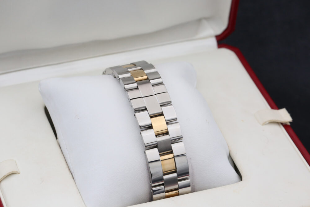 Cartier W62027Z1 White ROADSTER  42mm - Image 7