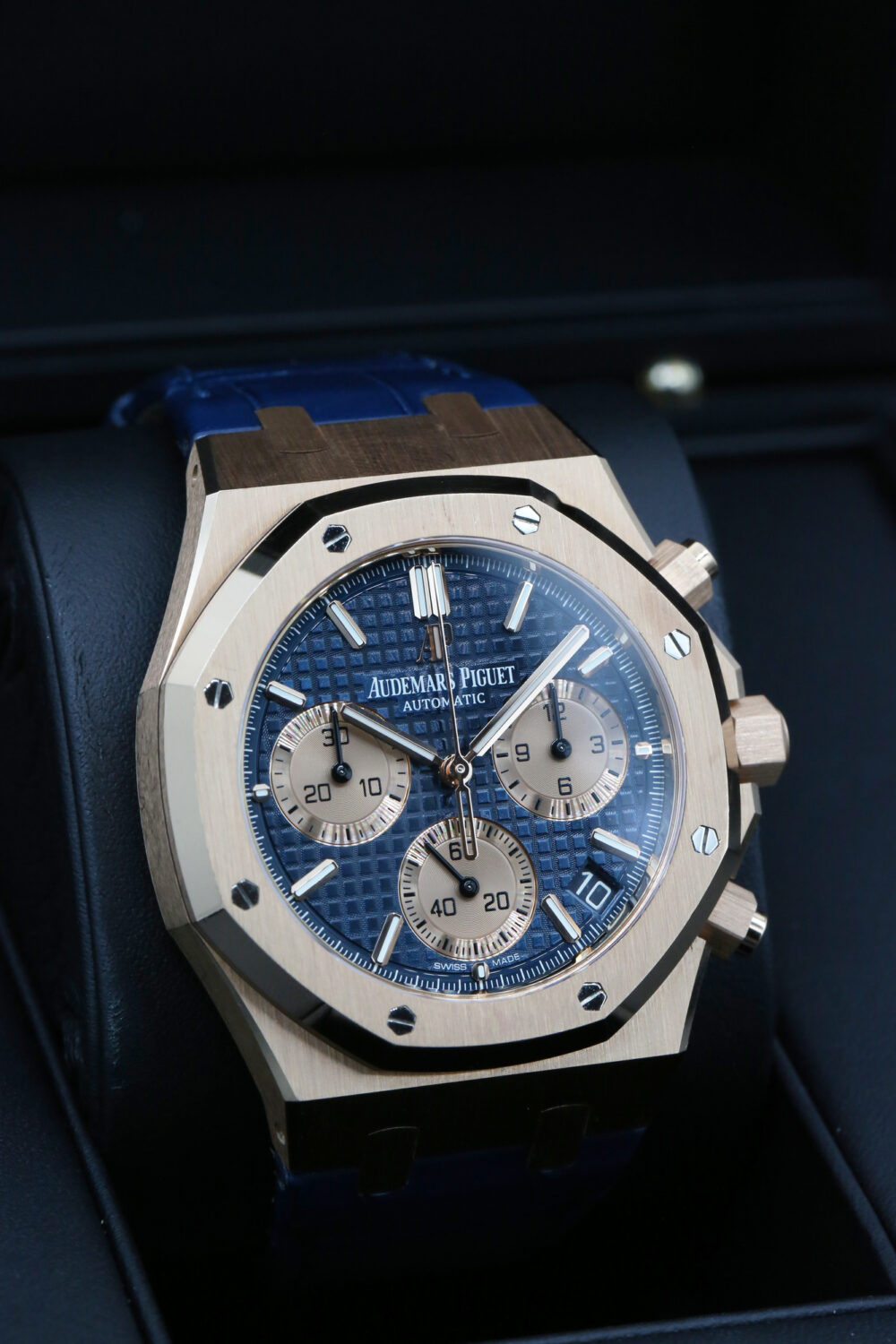 Audemars Piguet 26239OR Blue ROYAL OAK CHRONOGRAPH 41mm 2021 - Image 2
