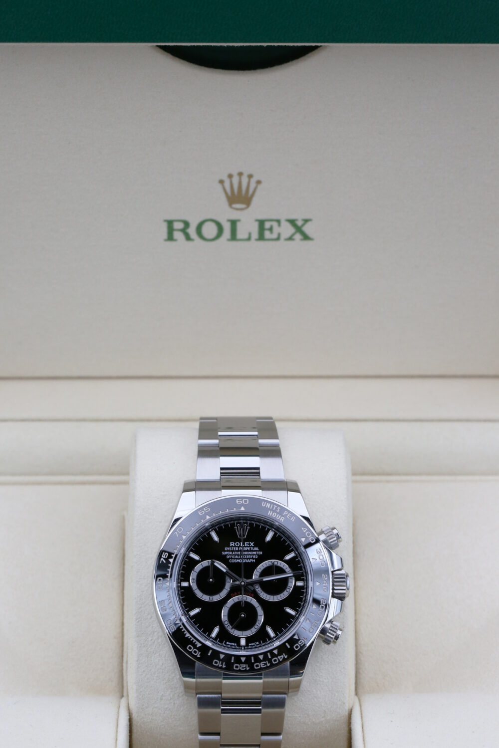 Rolex 126500LN Black DAYTONA 40mm 2024 - Image 5