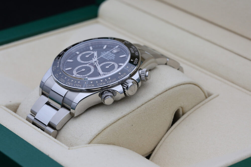 Rolex 126500LN Black DAYTONA 40mm 2024 - Image 7