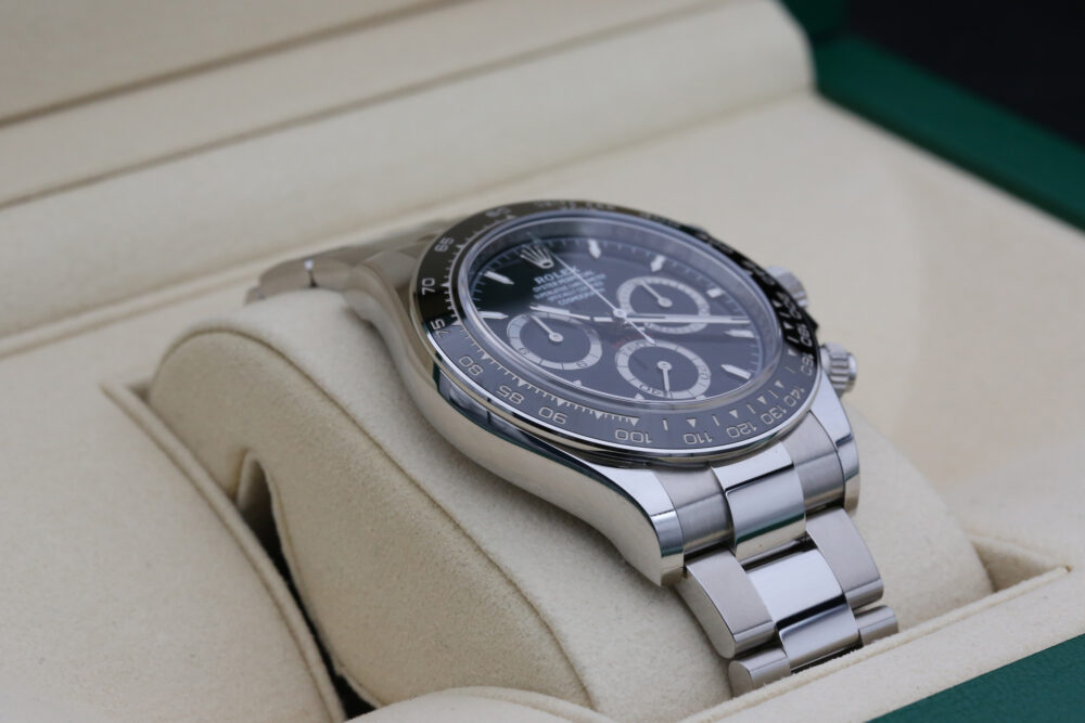 Rolex 126500LN Black DAYTONA 40mm 2024 - Image 8