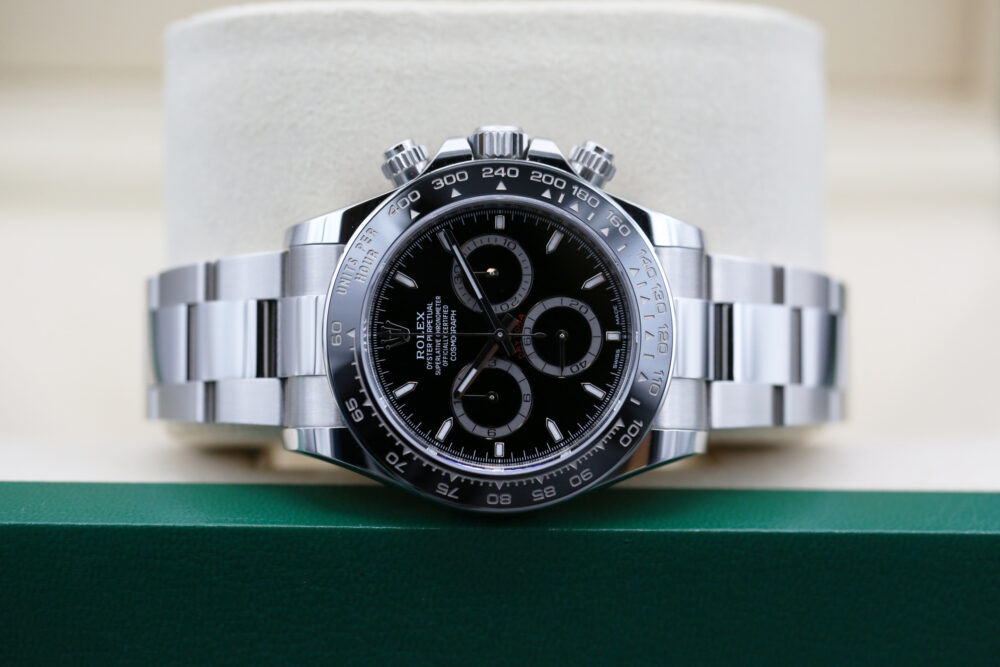 Rolex 126500LN Black DAYTONA 40mm 2024 - Image 3