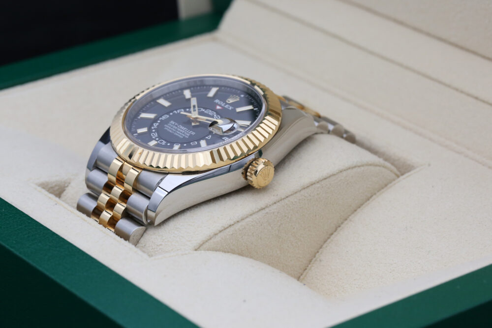 Rolex 326933 Black SKY-DWELLER 42mm 2022 - Image 5