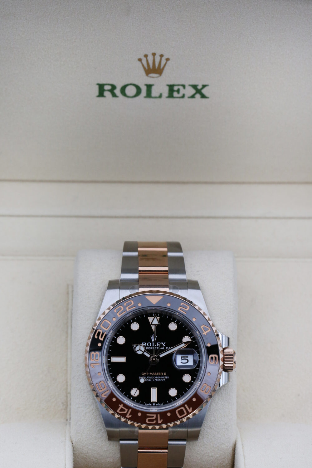 Rolex 126711CHNR Black GMT MASTER II  40mm 2022 Rootbeer - Image 4