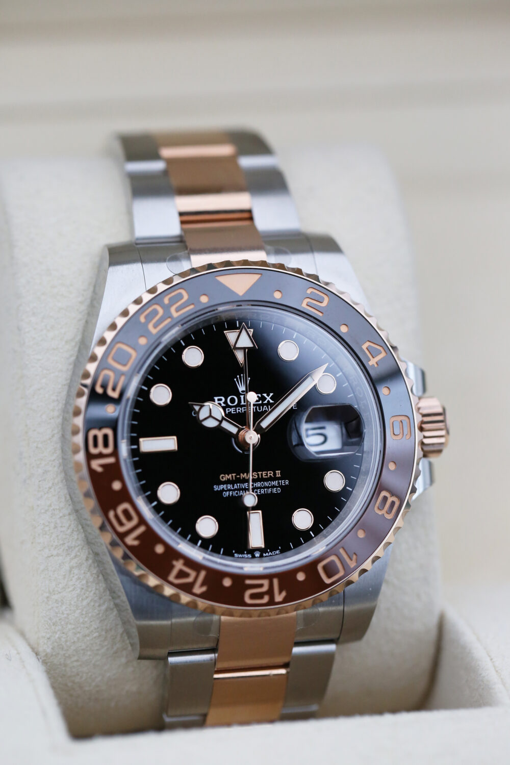 Rolex 126711CHNR Black GMT MASTER II  40mm 2022 Rootbeer - Image 2