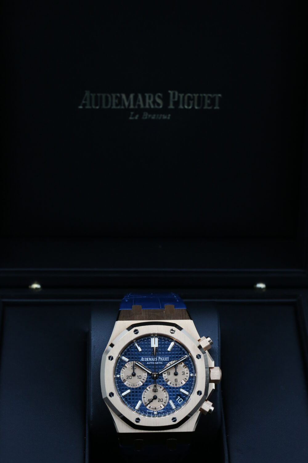 Audemars Piguet 26239OR Blue ROYAL OAK CHRONOGRAPH 41mm 2021 - Image 4