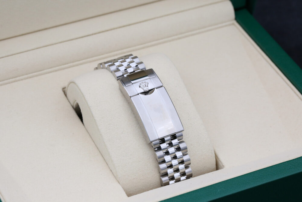 Rolex 126720VTNR Black GMT-MASTER II 40mm 2025 Sprite - Image 8