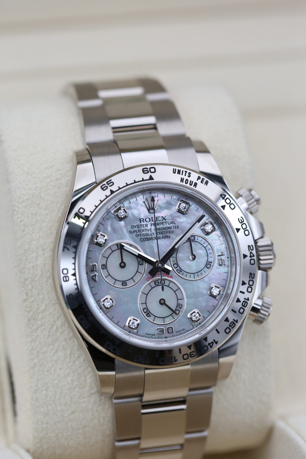 Rolex 116509 Mother Of Pearl Diamond Dial DAYTONA 40mm 2021 - Image 2