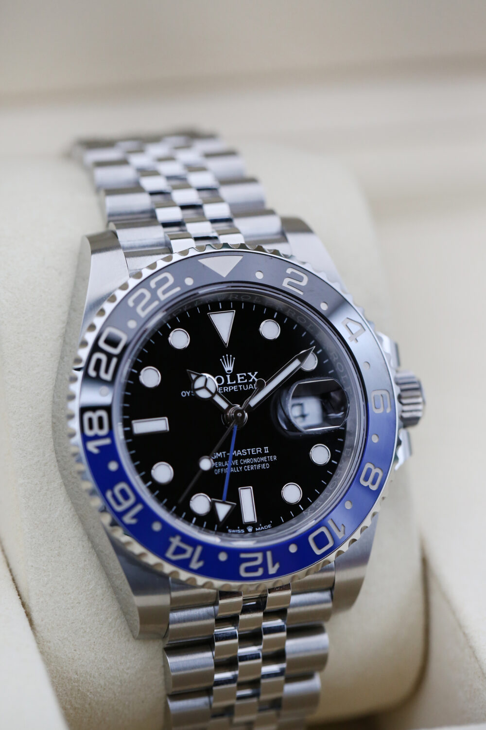 Rolex 126710BLNR Black GMT-MASTER II 40mm 2025 - Image 2