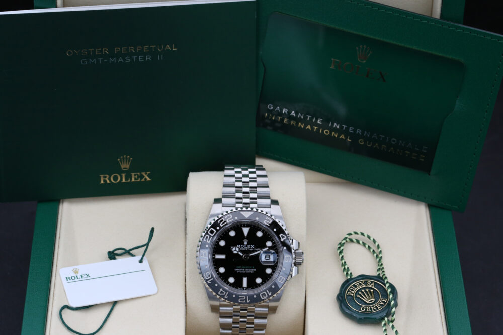 Rolex 126710GRNR Black GMT 40mm 2025 Bruce Wayne - Image 5