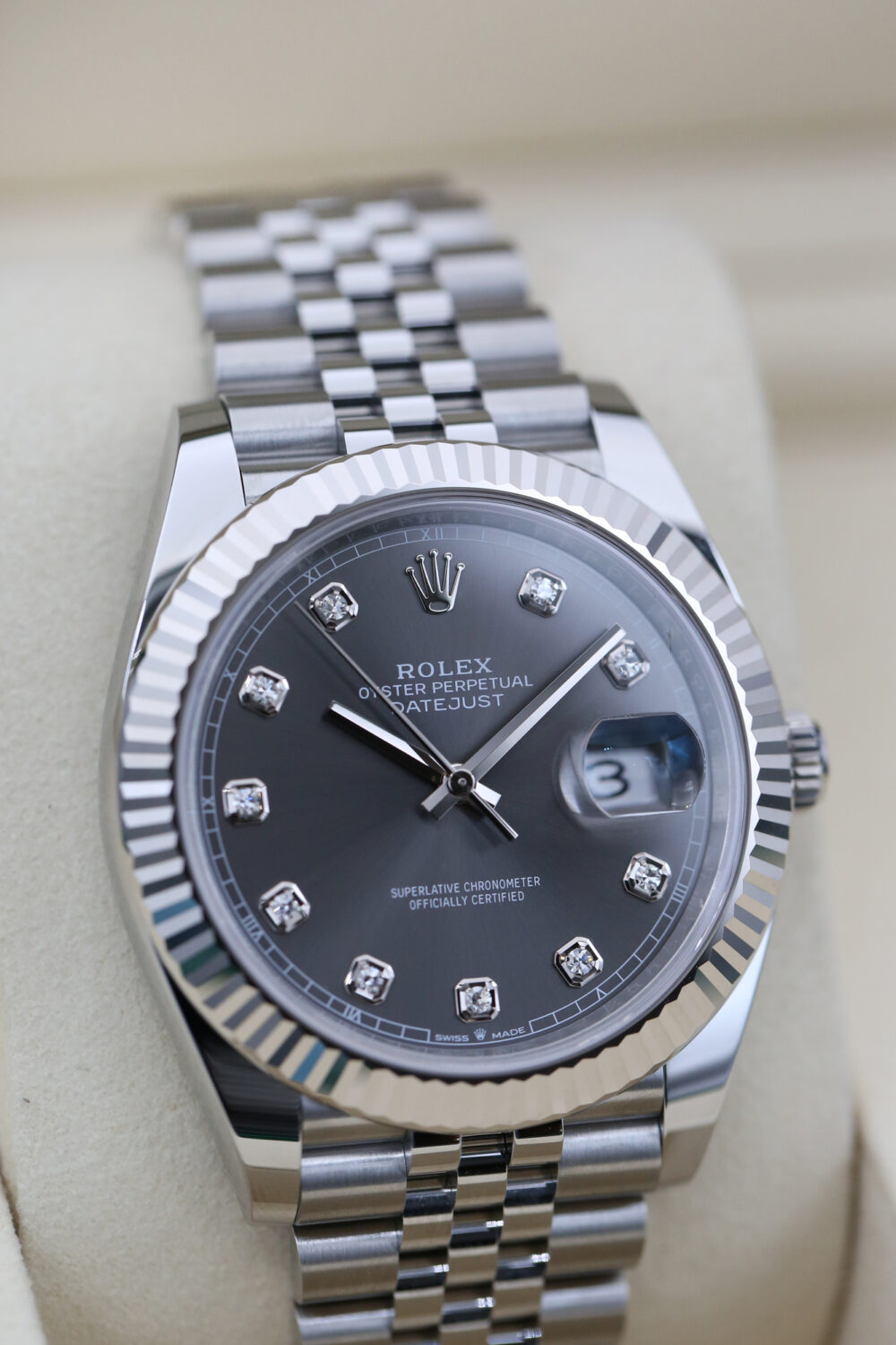 Rolex 126334 Slate Diamond DATEJUST 41mm 2025 - Image 2
