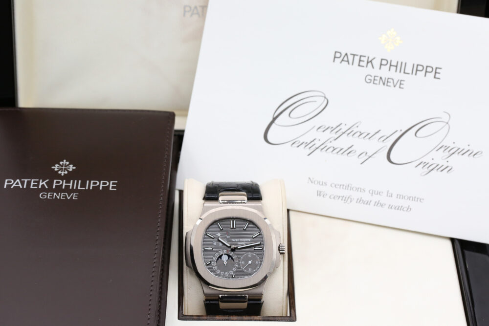 Patek Philippe 5712G Grey NAUTALIUS  40mm 2015 - Image 4