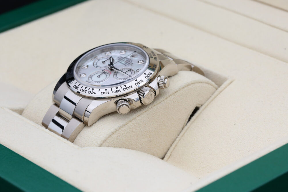 Rolex 116509 Mother Of Pearl Diamond Dial DAYTONA 40mm 2021 - Image 6